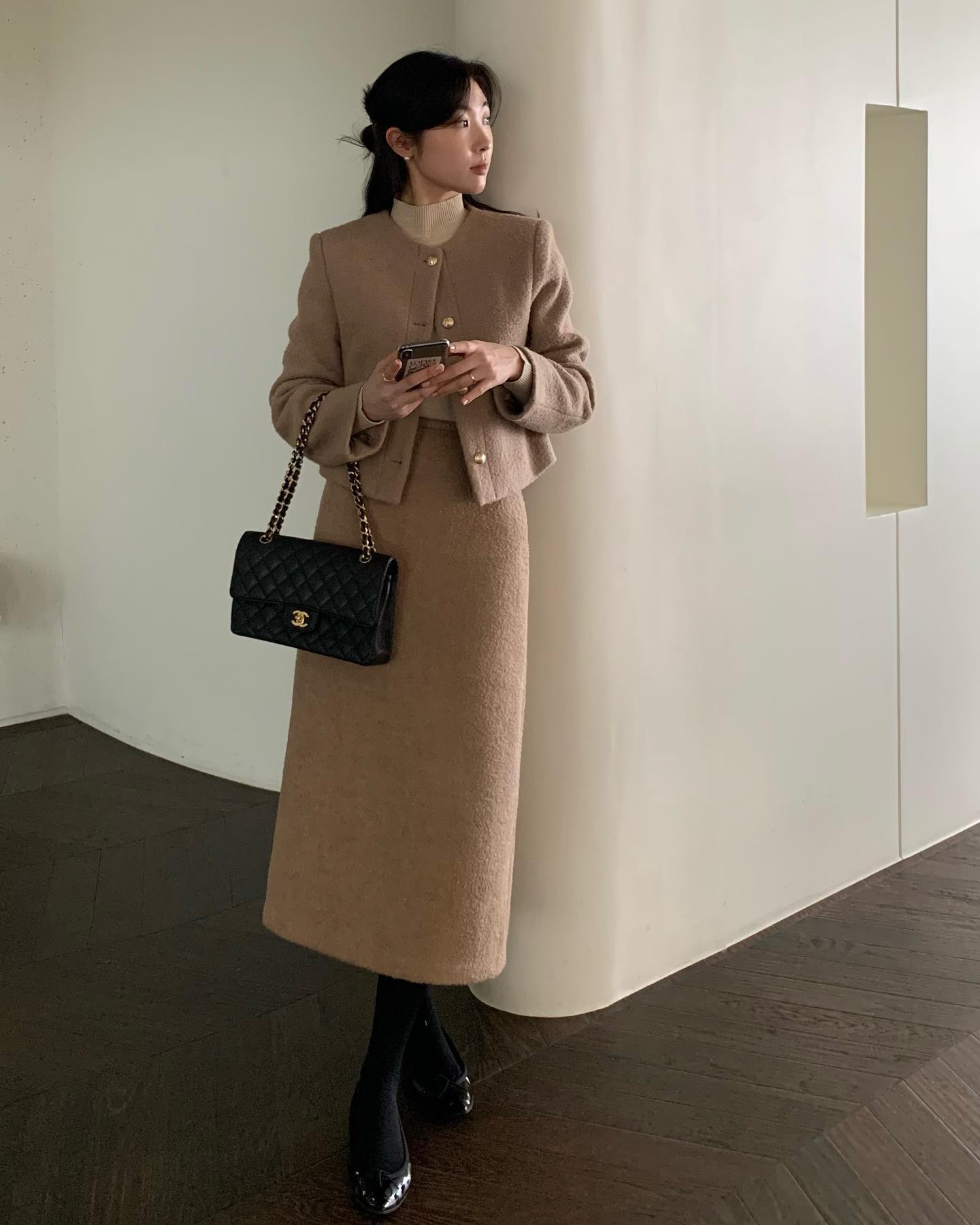 5 mẫu chân váy soán ngôi chân váy xếp ly trở thành xu hướng nổi nhất 2023, sang năm vẫn còn hợp mốt-10