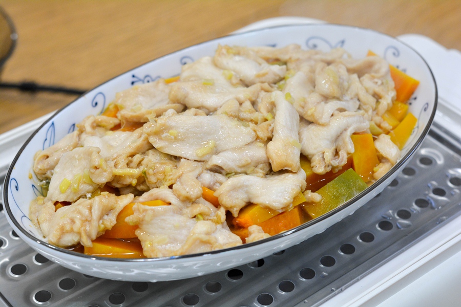 Hai món thịt hấp kết hợp với bí ngô cho bữa cơm mùa đông vừa ngon lại giúp da đẹp, dáng xinh-7