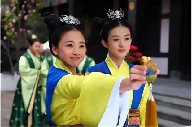 Sao nữ bị ép dao kéo vì nhan sắc lệch chuẩn showbiz, quên đưa vài đồng cát-xê mà bị mẹ ruột đánh nhập viện-3