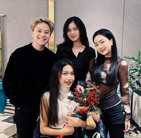 Hé lộ mối quan hệ của Chu Thanh Huyền với dàn WAGs Doãn Hải My, Mai Hà Trang, liệu có thân thiết?-1