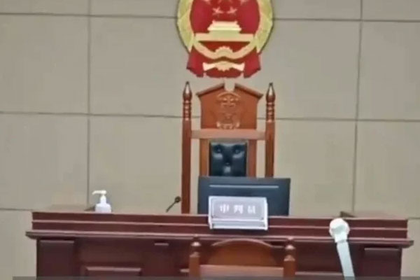 Cụ bà U85 nhận 24 tỷ tiền bồi thường liền chia cho 4 người con, không lâu sau kiện các con ra tòa tội bất hiếu-3