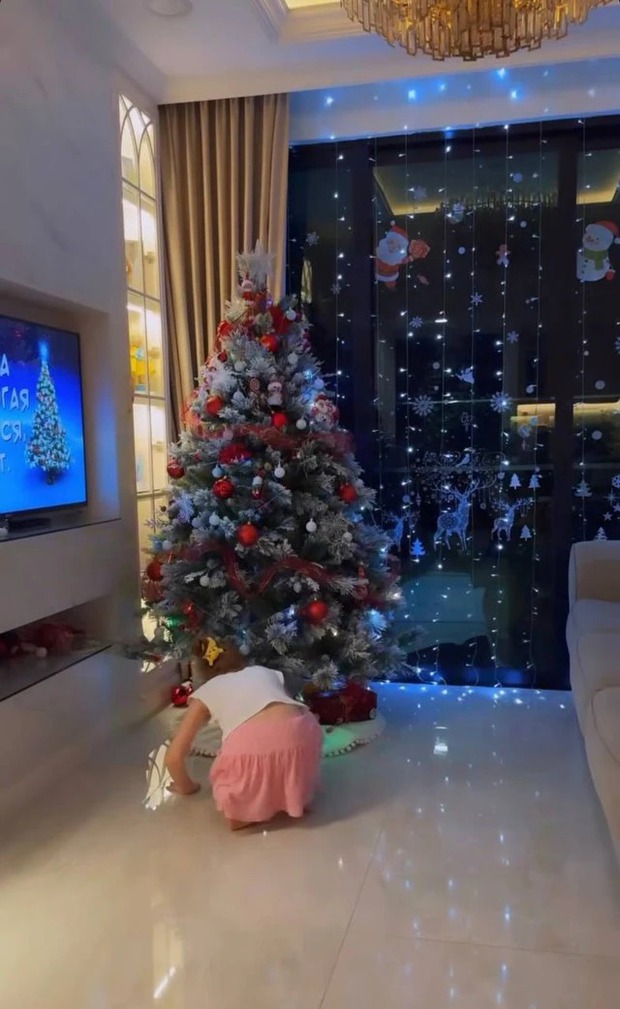 Bùi Tiến Dũng để lộ chi tiết vợ Tây 2k là người nắm quyền dù nam cầu thủ sở hữu khối tài sản lớn-5