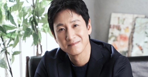 Thật tiếc nuối và đau lòng khi không thể bảo vệ Lee Sun Kyun-3