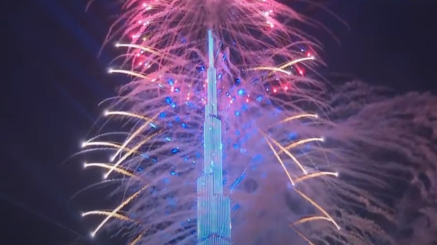 Sau châu Á, người dân châu Âu chào đón năm mới 2024-30