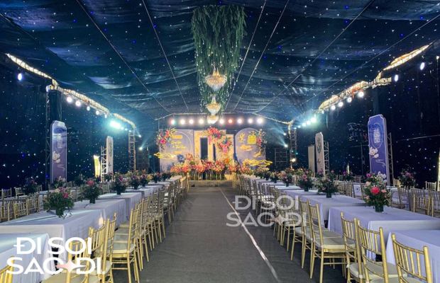 Tráp dát vàng, đính 700 viên đá được Quang Hải chuẩn bị trong đám hỏi với Chu Thanh Huyền-5