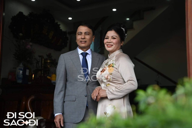 Cận cảnh siêu xe 10 tỷ được Quang Hải dùng để đón Chu Thanh Huyền về dinh-5