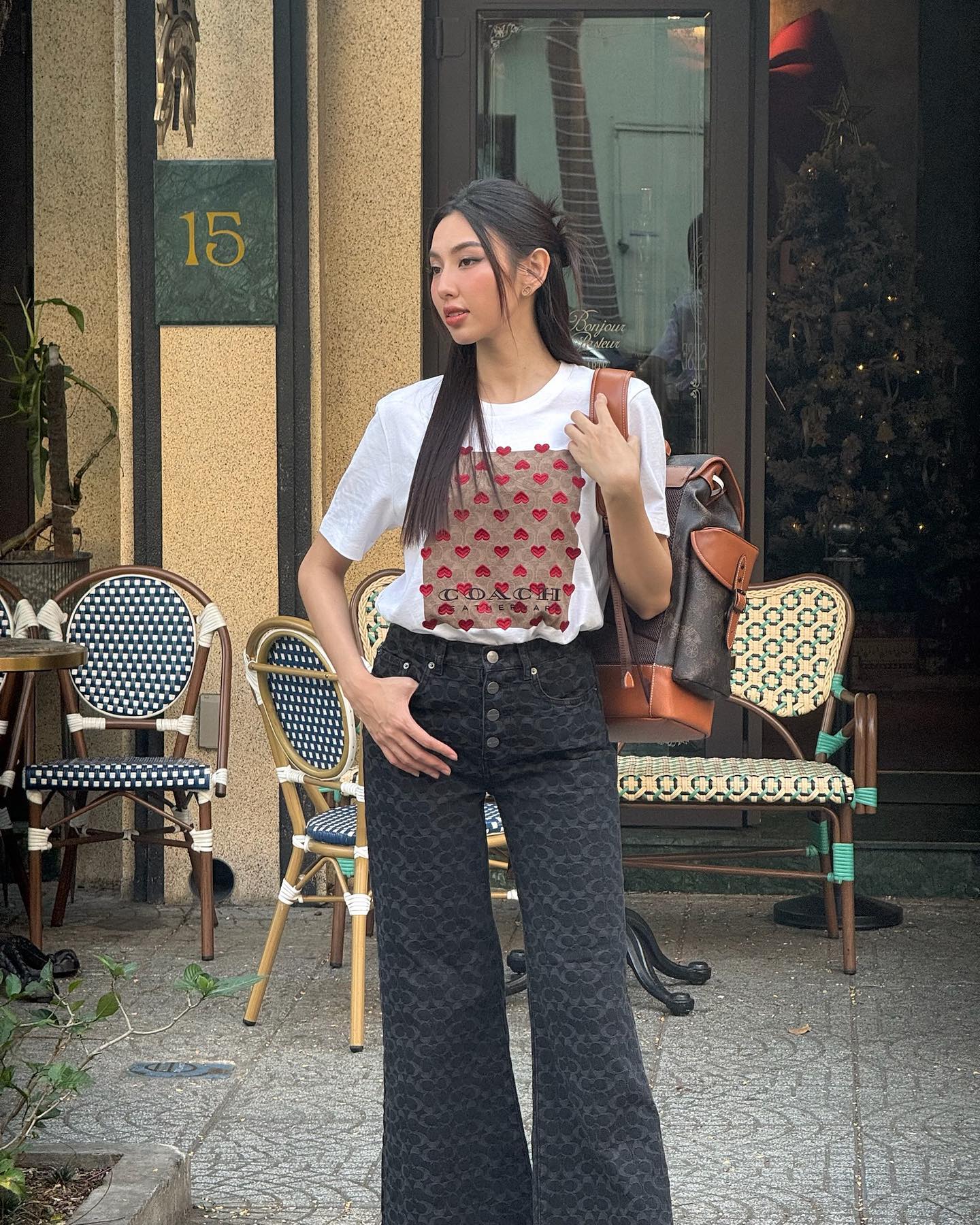 3 nàng hậu có thể trở thành sách mẫu mặc đẹp cho chị em vì phong cách nổi bật, sang xịn mịn-5