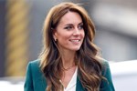 Vương phi Kate Middleton gợi ý 10 cách mặc quần ống đứng chuẩn thanh lịch cho phụ nữ trên 40 tuổi-11