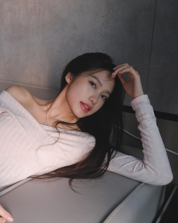 Cuộc sống của Doãn Hải My những năm 20s: Không gian nhà xịn sò, được học piano và gặp người nổi tiếng-9