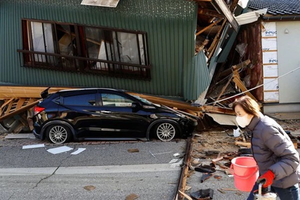 Ít nhất 57 người được xác nhận đã thiệt mạng, Nhật Bản nỗ lực cứu hộ sau động đất-1