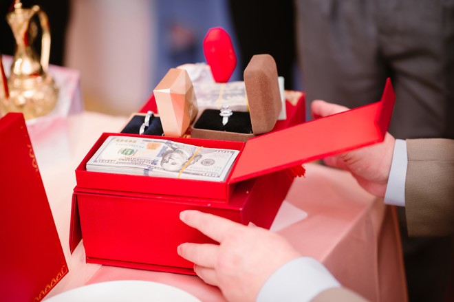 Cô dâu Hậu Giang nhận sương sương 400 viên kim cương trong ngày cưới-3