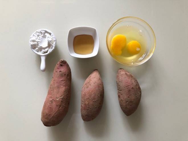 Còn mấy củ khoai không biết làm gì, đem chế biến ngay thế này được món ăn chơi đã miệng-1