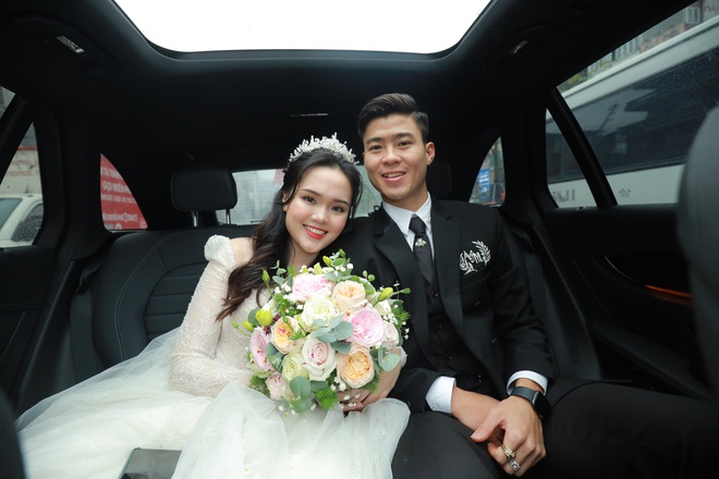 Dàn cầu thủ ngôi sao flex độ giàu qua đám cưới: Siêu xe đón dâu, sính lễ phủ vàng và kim cương, có quy định khắt khe-12