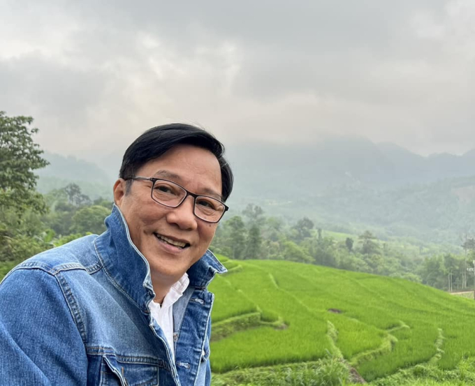 Nam NSND cưới vợ kém 16 tuổi, hôn nhân rổ rá cạp lại, không có thêm con vẫn hạnh phúc, viên mãn-6