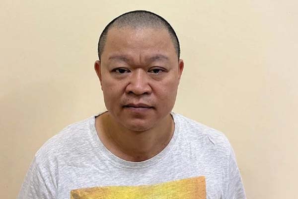 Hai bé gái sinh đôi bị bỏ rơi cùng bức thư vì tuổi trẻ bồng bột-2