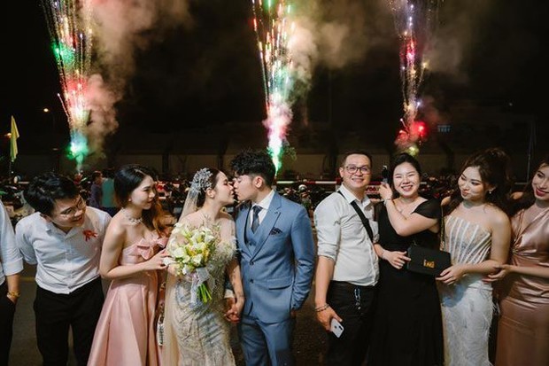 Chú rể từ Mỹ về Hậu Giang rước dâu, đám cưới hoành tráng với hồi môn 400 viên kim cương-10