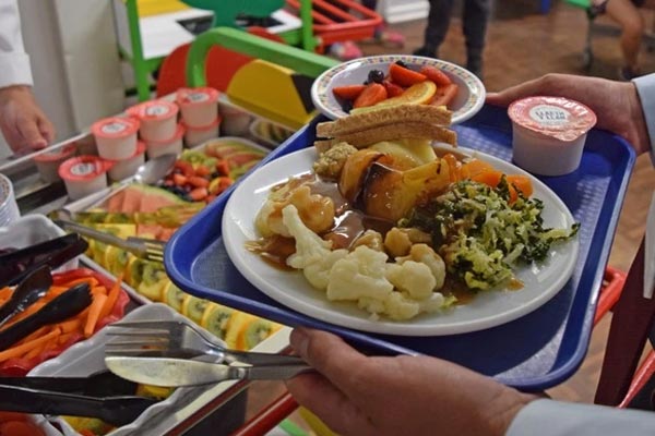 Xôn xao suất ăn giảm cân của học sinh tiểu học-3