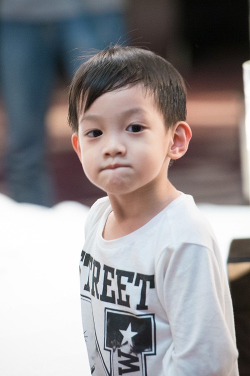 Ngỡ ngàng với vẻ nam tính của Subeo con trai Hồ Ngọc Hà ở lứa tuổi dậy thì: Mẹ chăm quá khéo rồi!-4