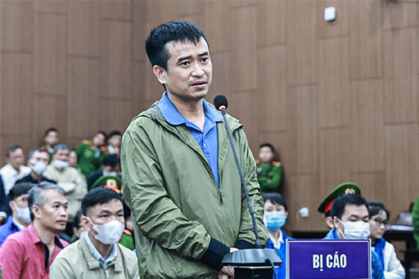 Phan Quốc Việt và rắc rối quanh khối tài sản kếch xù-1