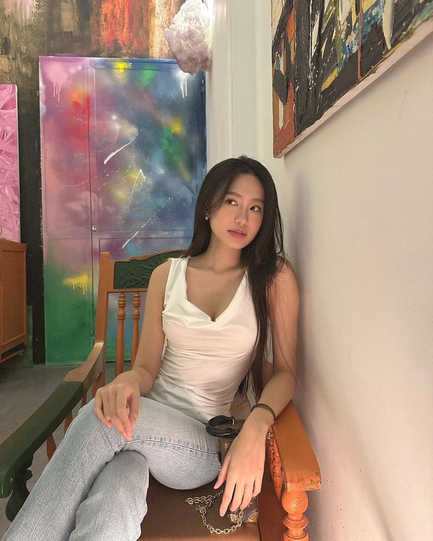 Nhan sắc của Doãn Hải My khi thay đổi kiểu tóc: Buộc lên thấy trọn gương mặt có còn xinh như khi xoã, khoe góc nghiêng thần thánh?-2