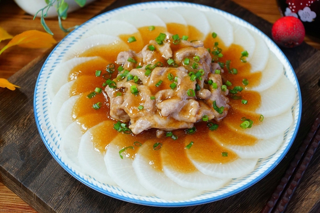 Món ngon đón Tết: Gợi ý món ăn làm từ sâm trắng, vừa bổ phổi lại giúp chống lão hóa da-6