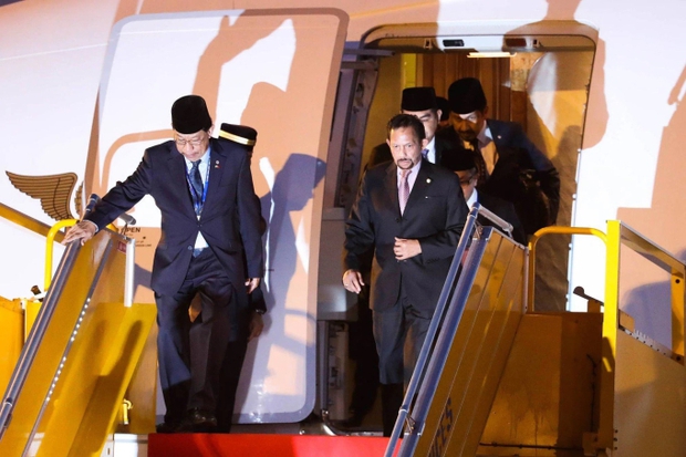 Hoàng tộc của Hoàng tử tỷ đô Brunei” giàu có cỡ nào? Không phải cung điện vàng ròng, độ xa hoa vượt rất xa hình dung của người thường-3