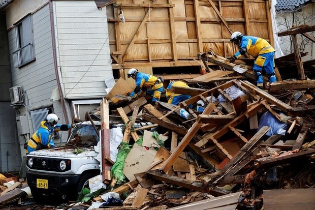 Nhật Bản: Chạy đua tìm người sống sót dù đã qua 72 giờ vàng sau thảm họa động đất-4