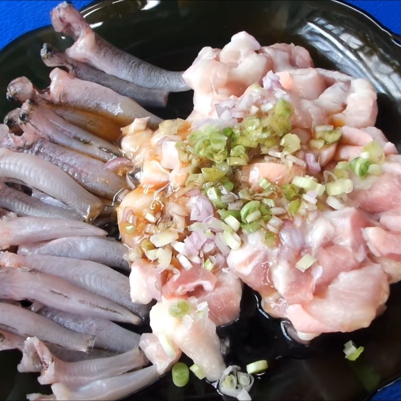 Cá bống kho chung với thứ này không những thơm ngon đậm đà mà còn cực kỳ hao cơm-3