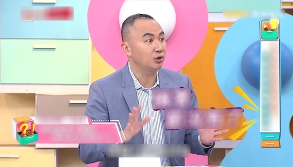 Người đàn ông đột tử sau khi ngồi liên tục 50 giờ, bác sĩ cảnh báo 5 dấu hiệu xuất hiện cục máu đông-1