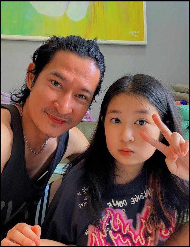 Con gái đến tuổi dậy thì, Huy Khánh khổ sở khi không còn làm một việc mỗi tối cho cô bé nữa-4