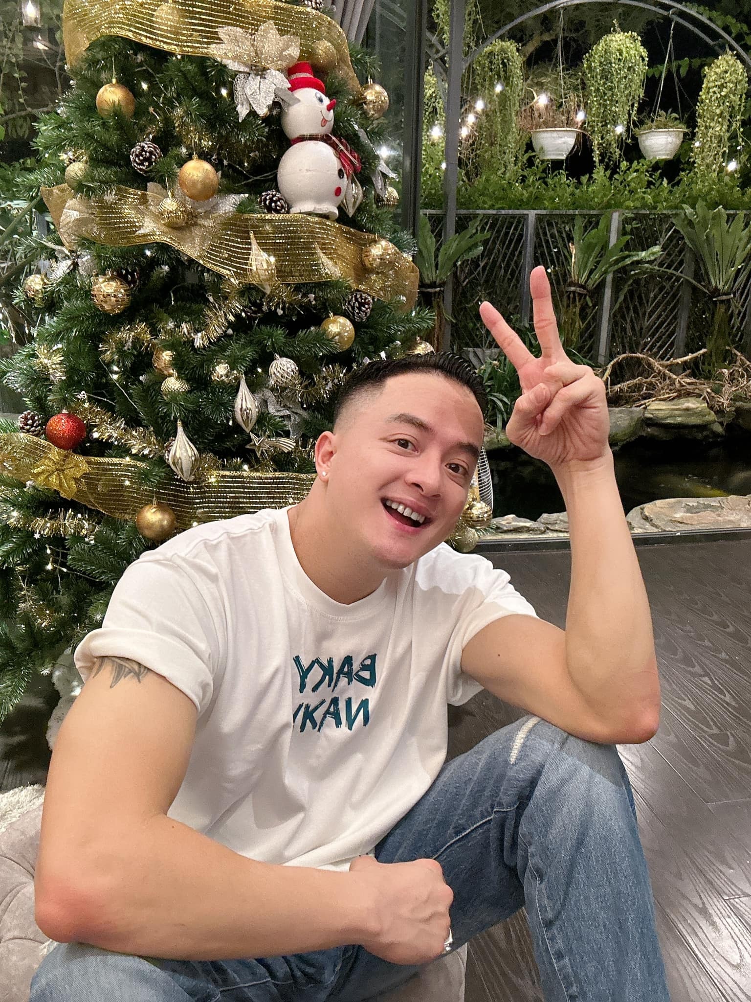 HOT: Cao Thái Sơn thông báo có con trai đầu lòng sau mối tình với Angela Phương Trinh-1