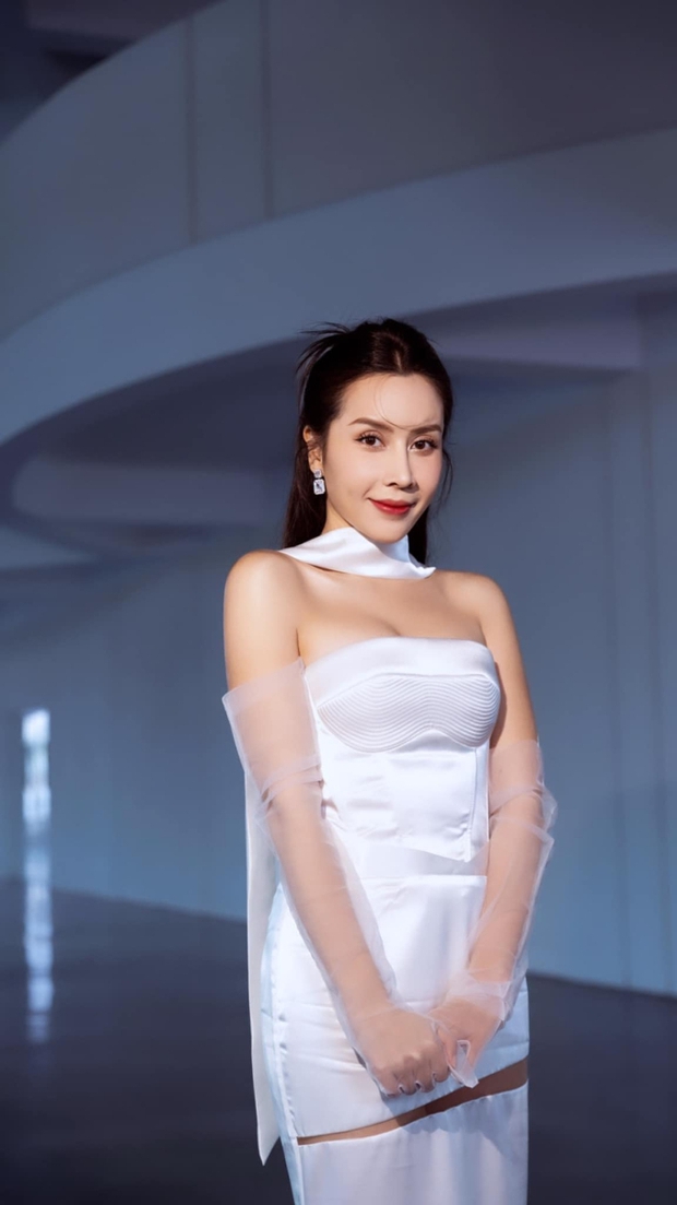 Quyết định làm bạn chăm sóc 2 con, Hồ Hoài Anh vẫn làm việc này với Lưu Hương Giang tại Chị đẹp đạp gió-5