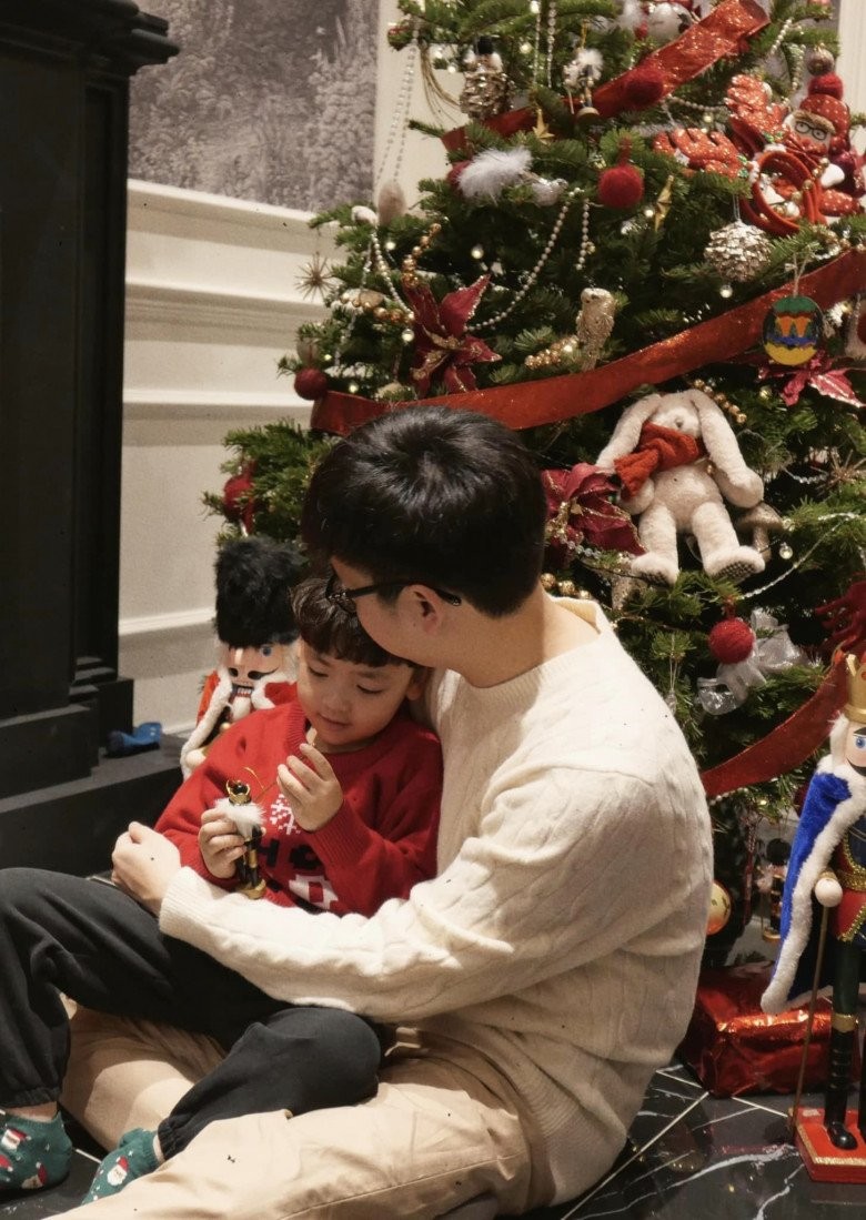 Lấy thiếu gia ngành xây dựng, Á hậu Tú Anh vừa khoe về nhà mới đẹp xinh trước năm mới-6