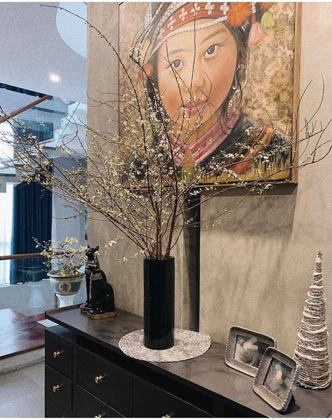 Lấy thiếu gia ngành xây dựng, Á hậu Tú Anh vừa khoe về nhà mới đẹp xinh trước năm mới-21