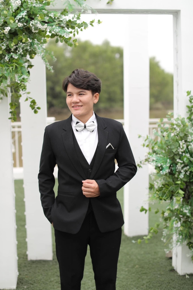 Cầu thủ tuyển nữ Việt Nam vừa dự World Cup làm đám cưới với bạn gái đồng giới-4