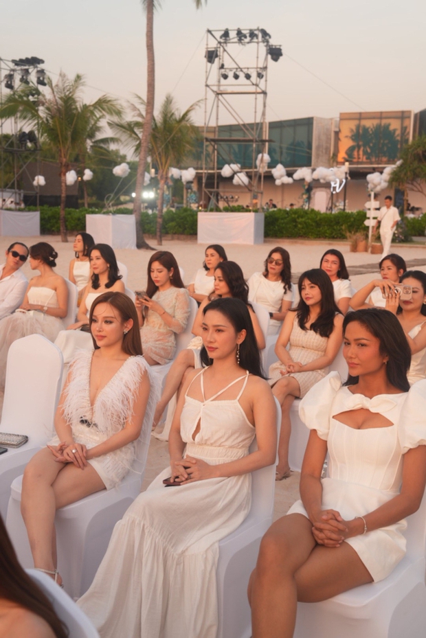 Đám cưới Vân Hugo: Diễm My 9x - HHen Niê và dàn Chị đẹp đổ bộ, Mai Phương Thúy lộ diện gây chú ý-5