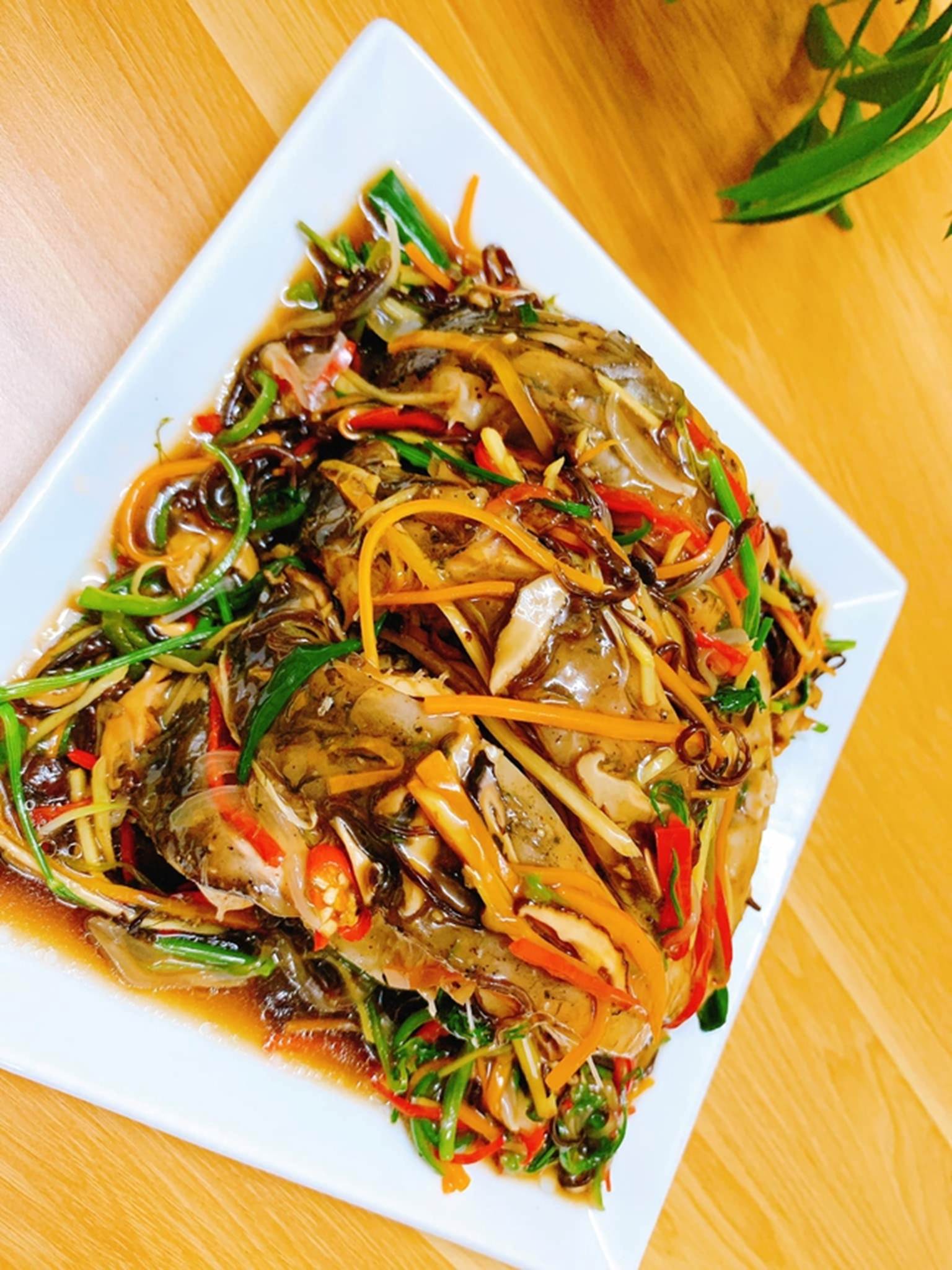 Hấp cá kiểu này thơm nức, màu sắc hấp dẫn, sốt sánh mịn như món nhà hàng-1