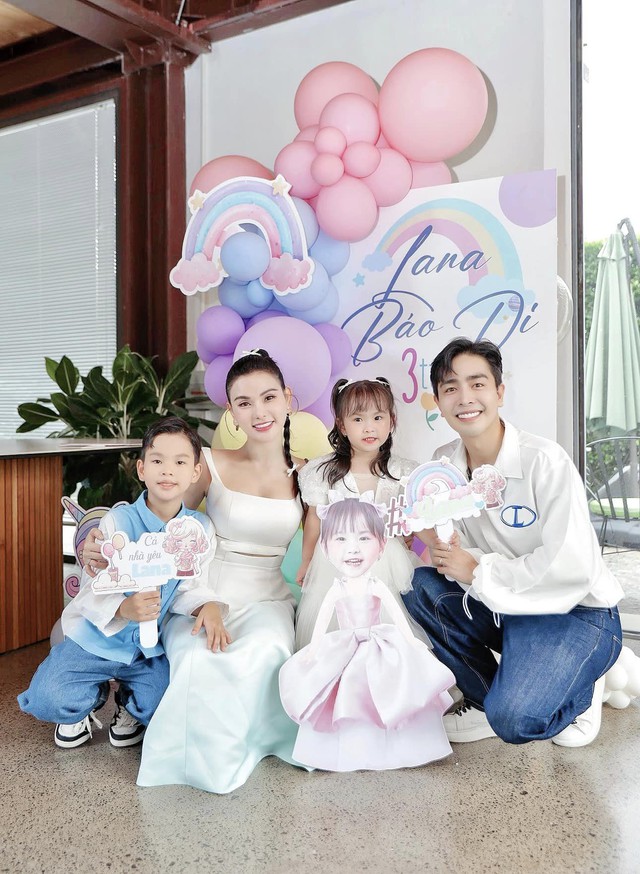 Nữ ca sĩ Việt lấy chồng thứ 2 kém 10 tuổi, mẹ chồng hứa sinh mỗi con tặng 1 mảnh đất, tuổi 40 đẹp nuột nà-3