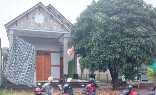 Tạm giữ cặp vợ chồng hành hung, nhốt” tổ công tác thi hành án trong nhà-1