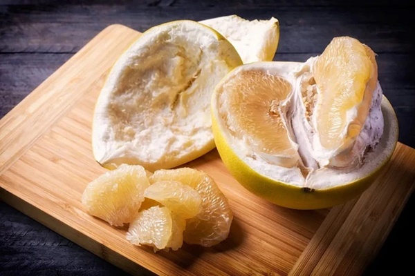 Người có phổi tốt sống lâu hơn: 7 ngày dùng bưởi theo cách này bạn sẽ giảm ho, dưỡng phổi, khỏe mạnh suốt mùa đông-3