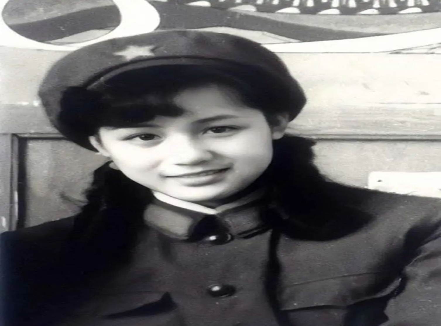 Đời buồn bã của Đệ nhất mỹ nhân cổ trang: Vì yêu mà 27 năm sống không danh phận, tiếc nuối nhất trước khi qua đời là không có con-1