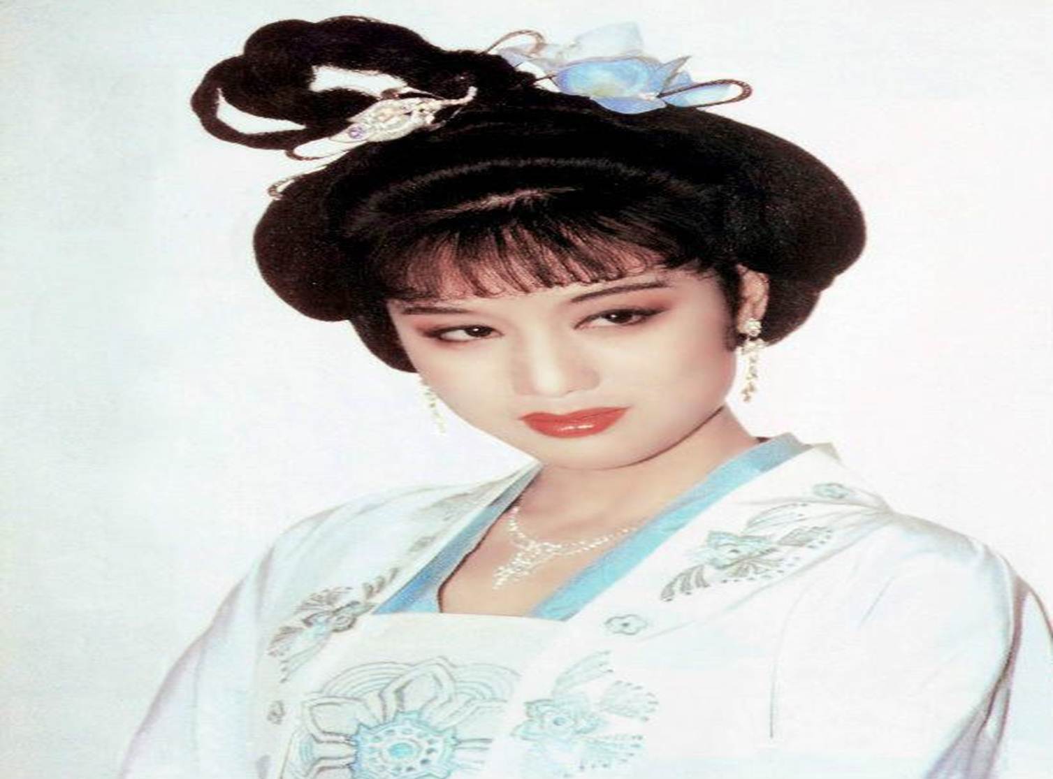 Đời buồn bã của Đệ nhất mỹ nhân cổ trang: Vì yêu mà 27 năm sống không danh phận, tiếc nuối nhất trước khi qua đời là không có con-2