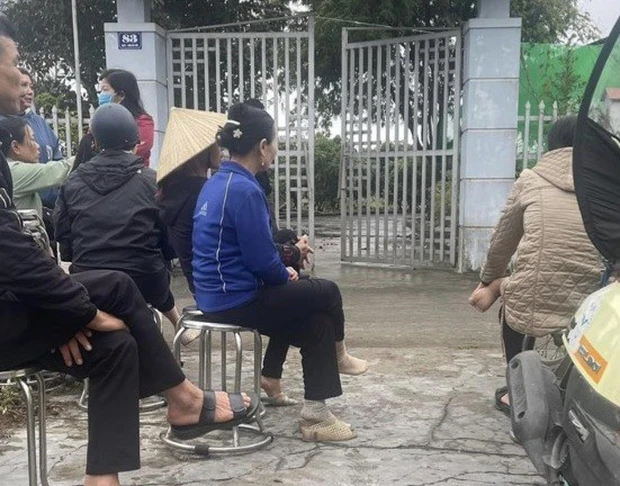 Con trai tá hỏa phát hiện mẹ tử vong tại phòng ngủ với nhiều vết thương-1