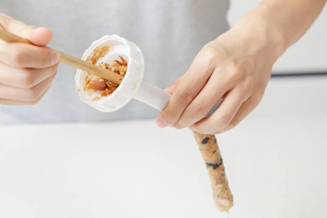 Tết sắp đến rồi học ngay cách làm món xúc xích mới toanh từ nguyên liệu gây bất ngờ-9