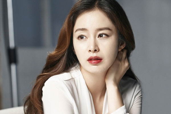 Con át chủ bài lớn nhất của người phụ nữ trong nhà chồng không phải là tiền, mà có 3 thứ này-1