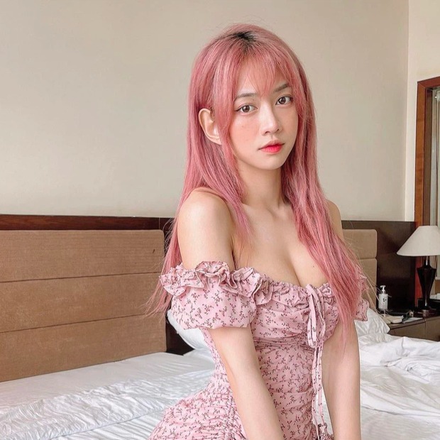 Hot girl 9,6 triệu followers thay đổi cỡ nào sau 3 năm mà netizen chốt hạ: Chính chủ đã tìm giấy hướng dẫn sử dụng nhan sắc!-3