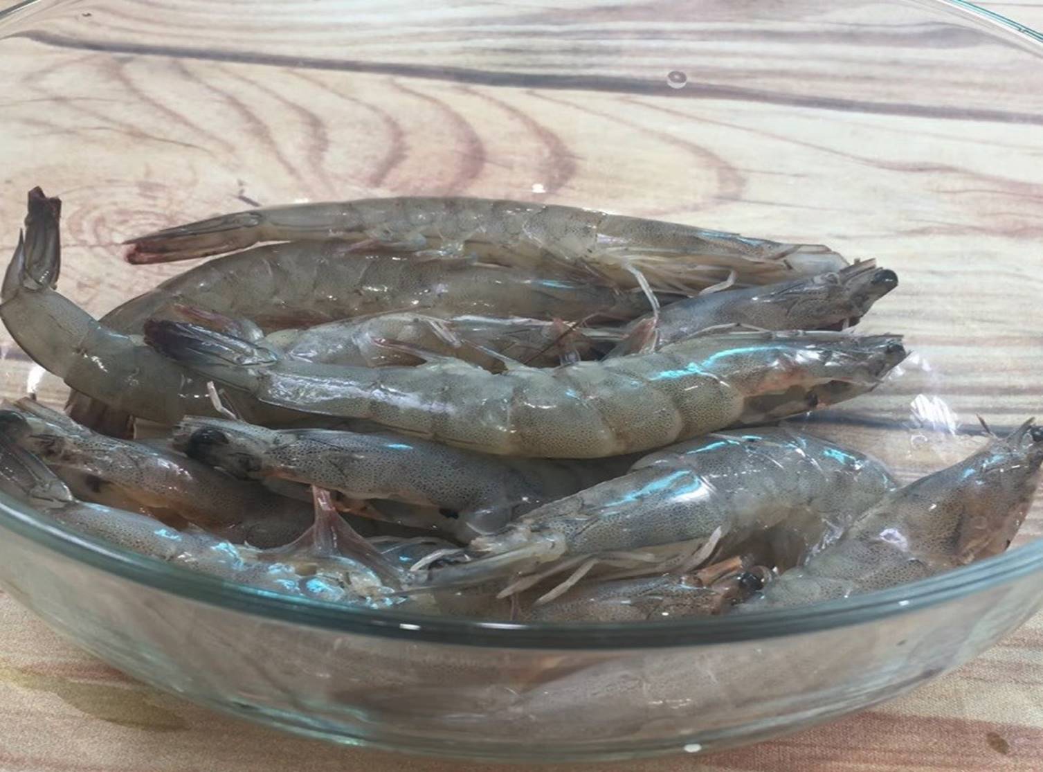 Tôm kết hợp với nguyên liệu này đảm bảo thơm ngon, ăn là mê-2