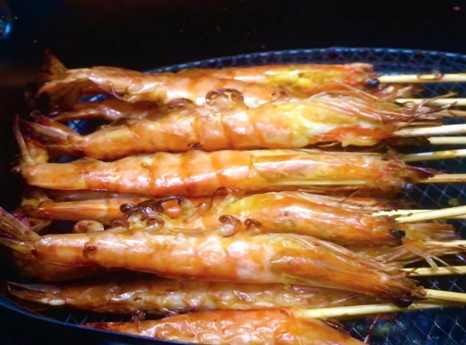 Tôm kết hợp với nguyên liệu này đảm bảo thơm ngon, ăn là mê-7