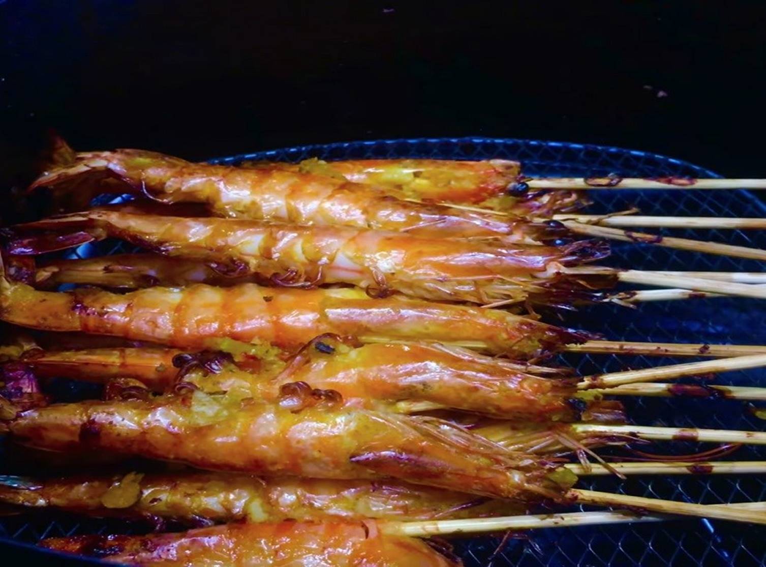 Tôm kết hợp với nguyên liệu này đảm bảo thơm ngon, ăn là mê-8