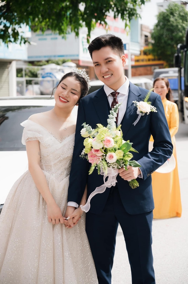 Con gái chủ biệt thự Hạ Long chốt chồng theo cách không ngờ, mẹ vợ chỉ nhận xét 2 chữ về chàng rể-3